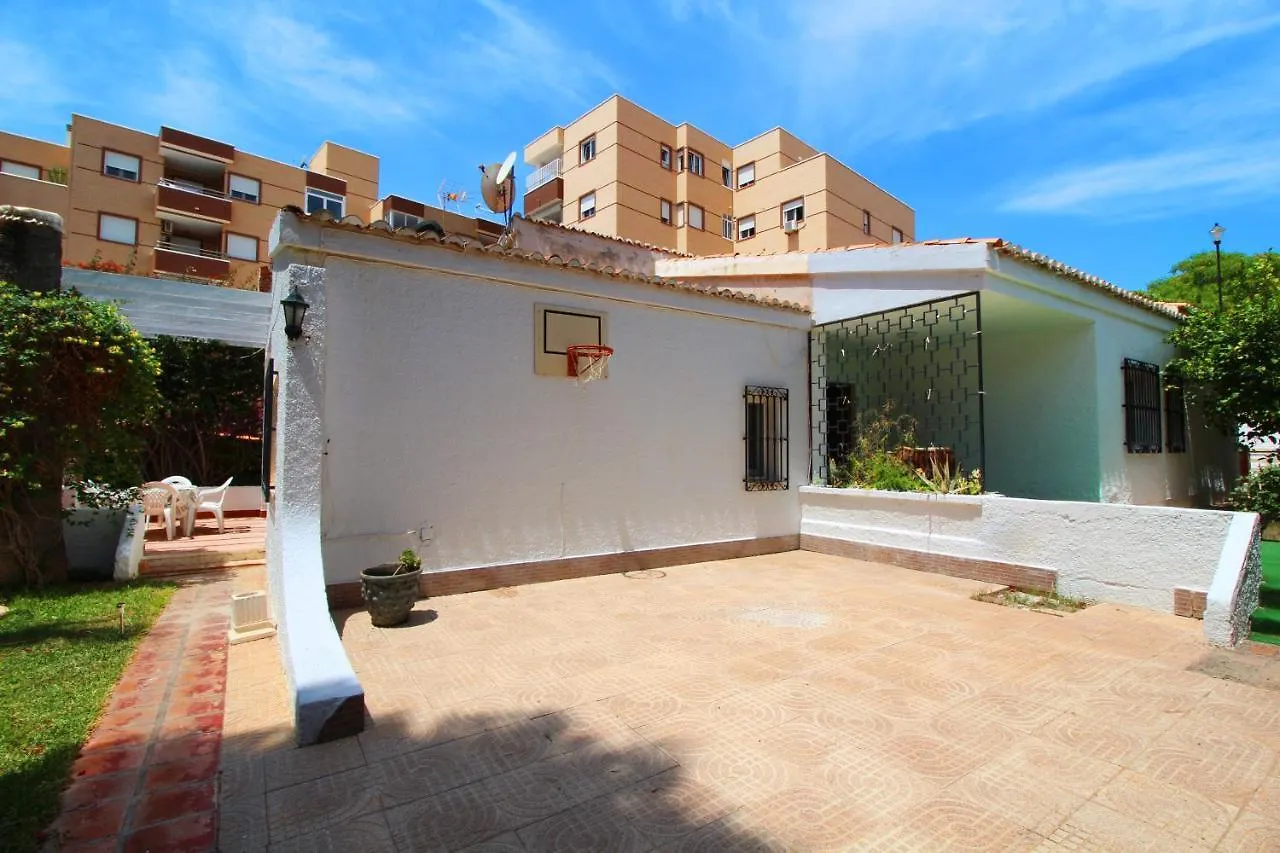 Hébergement de vacances Villa Expoholidays -Chalet En Aguadulce à Aguadulce  Espagne